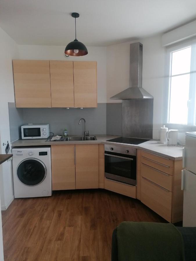 Ferienwohnung Chez La Reg'- Aux Pieds De La Cathedrale Reims Exterior foto