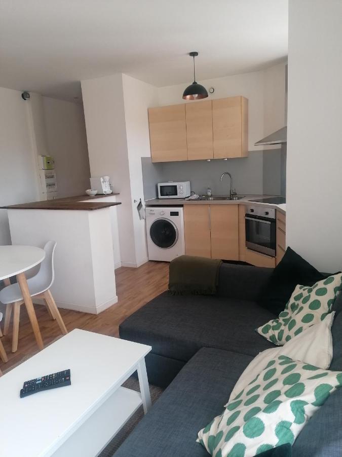 Ferienwohnung Chez La Reg'- Aux Pieds De La Cathedrale Reims Exterior foto